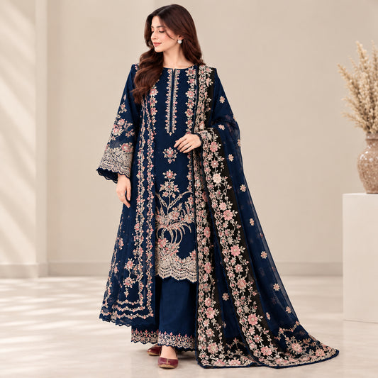 Aneela’s winter Dhanak heavy embroidered 3 piece suit with applique shawl | Muntaha Store
