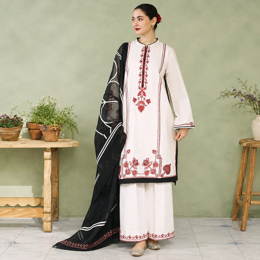 Pure Dhanak heavy embroidered 3 piece suit with dupatta | Muntaha Store