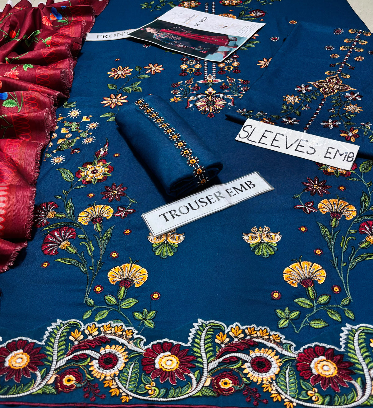 Premium Winter Dhanak Ladies Unstitched 3-Piece Embroidered Suit with soft digital printed woolen shawl